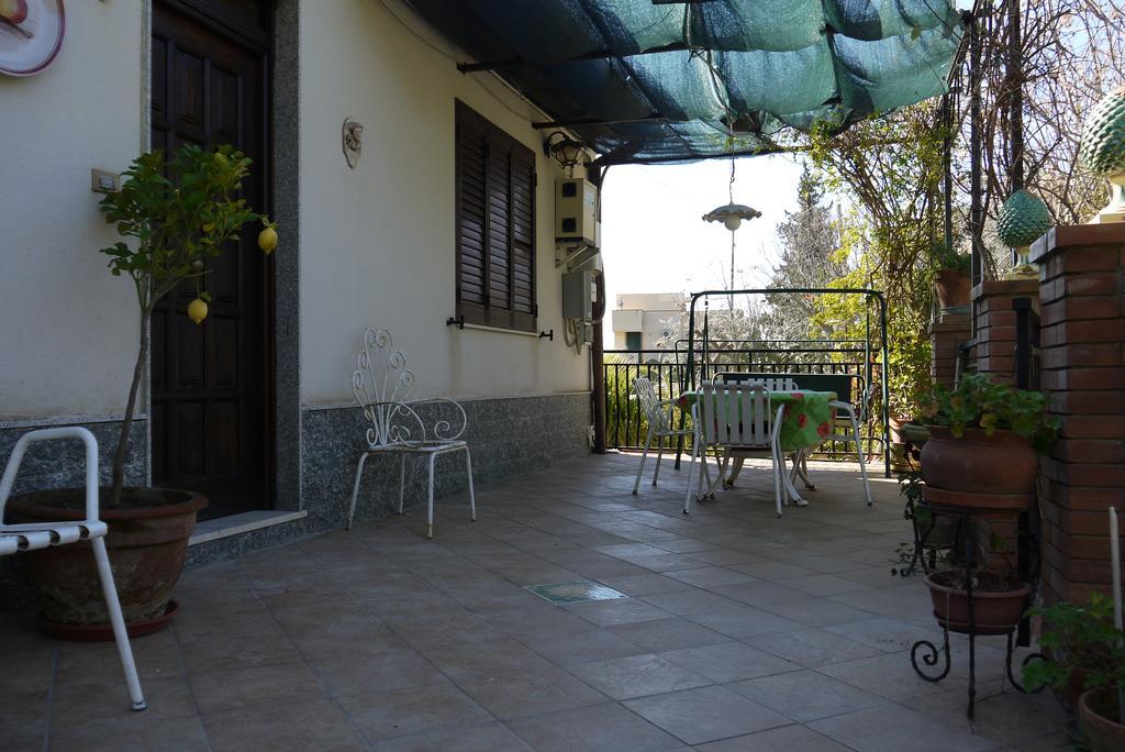 Casa Vacanze Laura Villa Caltanissetta Exterior photo